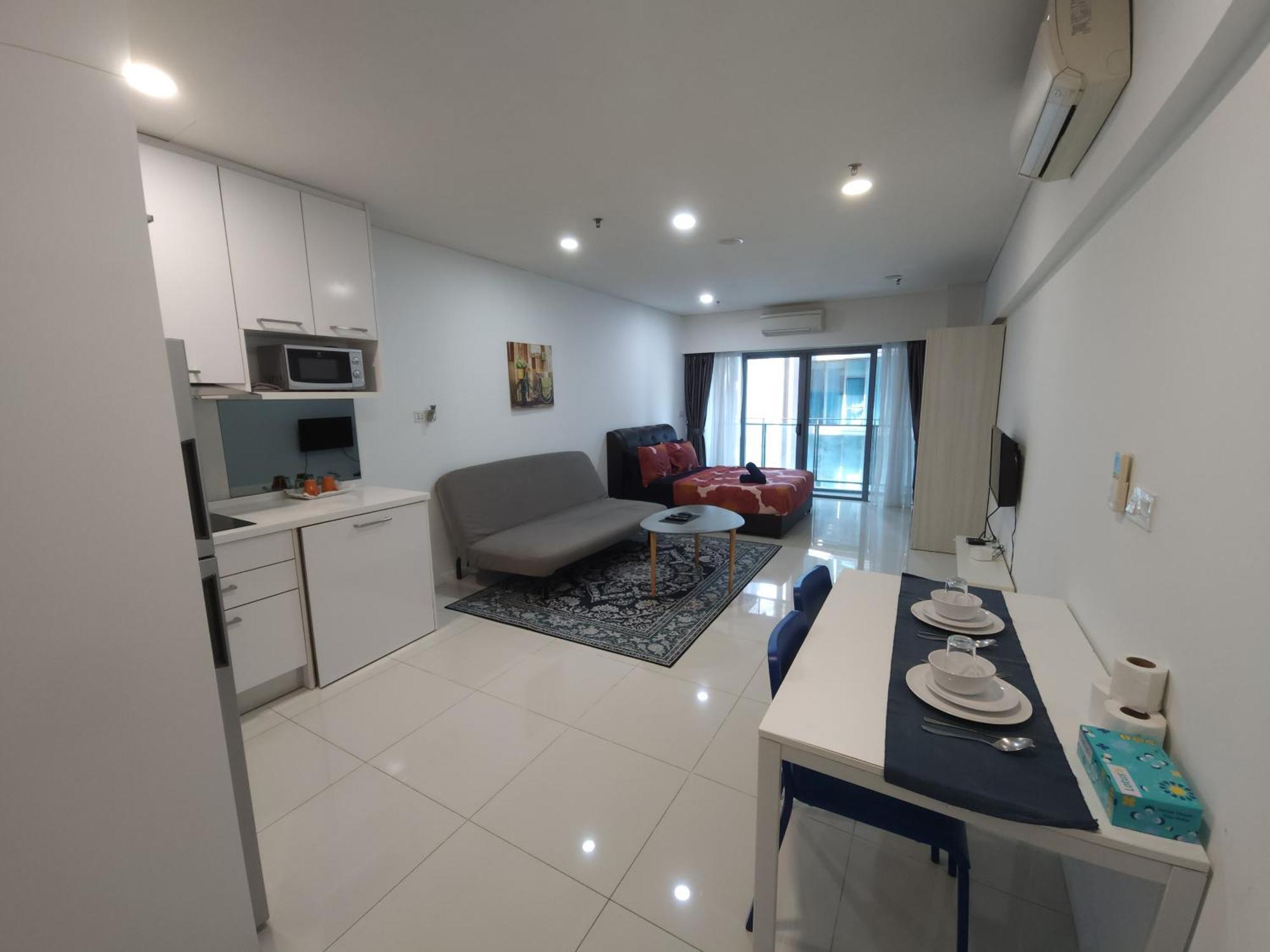 Apartment Summer