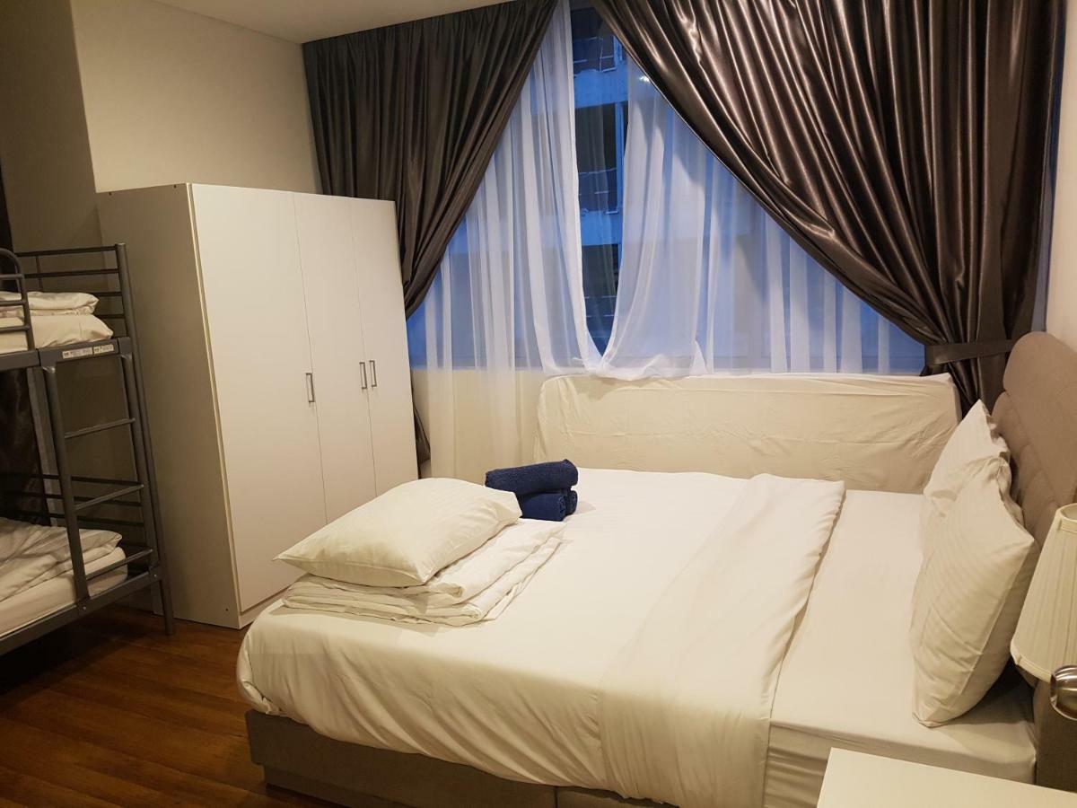 Summer Apartment