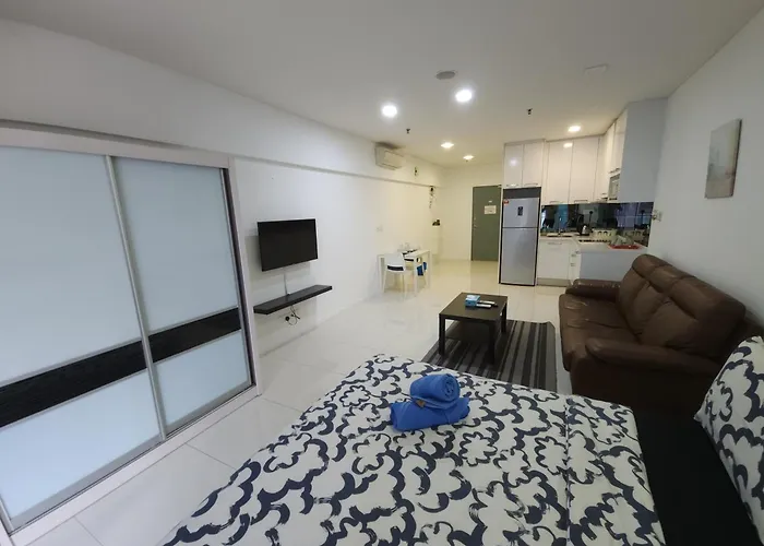 Summer Suites Studios